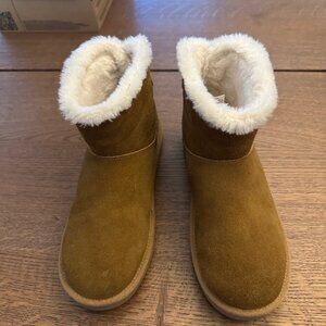 Girls Koolabura Uggs Boots Like New